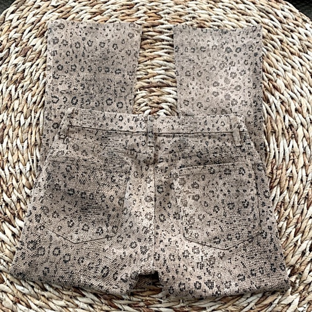 Frame Le Crop Mini Boot In Python Print - image 6